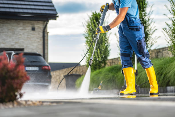 Best Sidewalk and Walkway Cleaning  in Parkland, FL